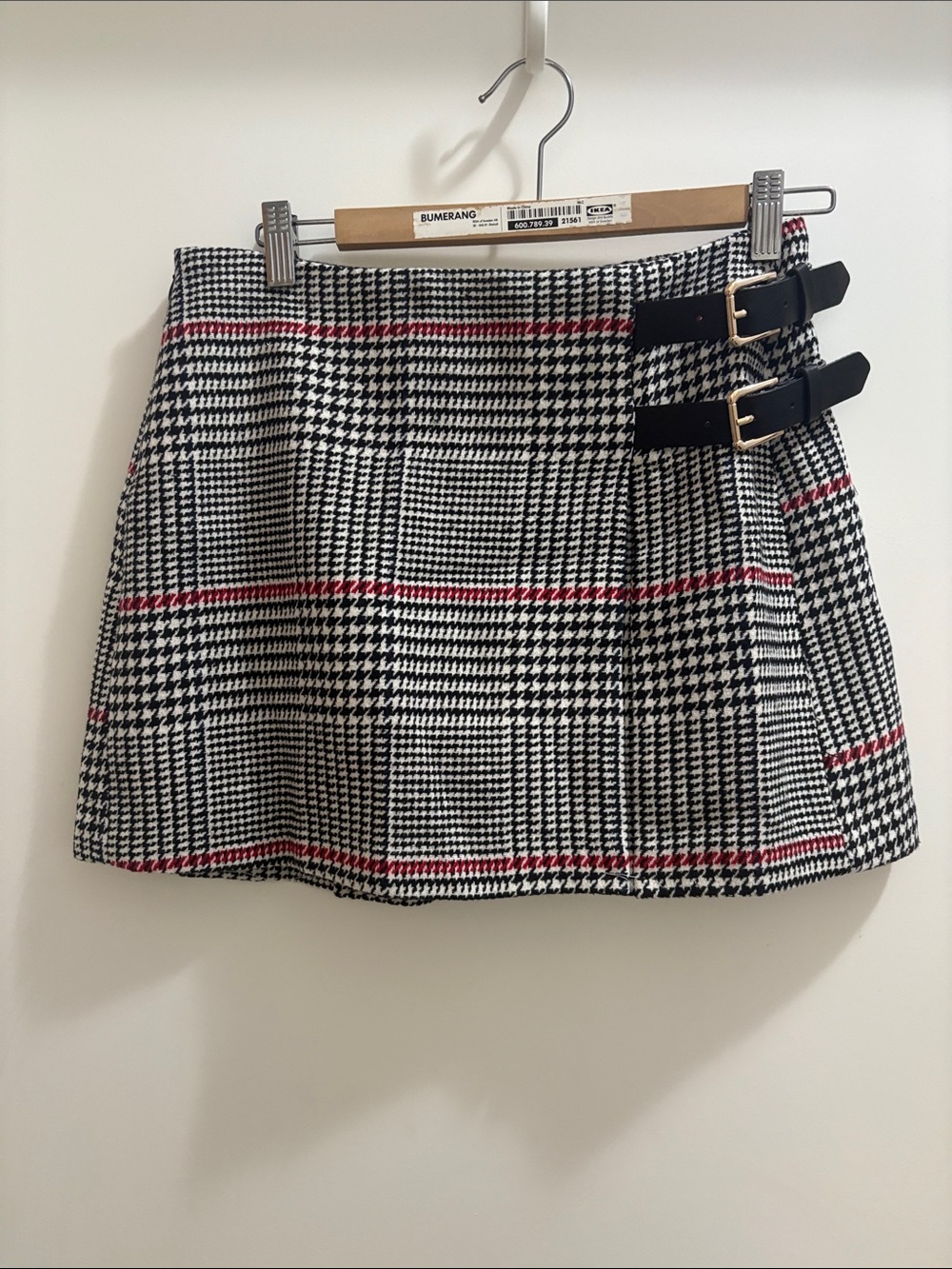 Commense Houndstooth Mini Skirt in Black, White & Red